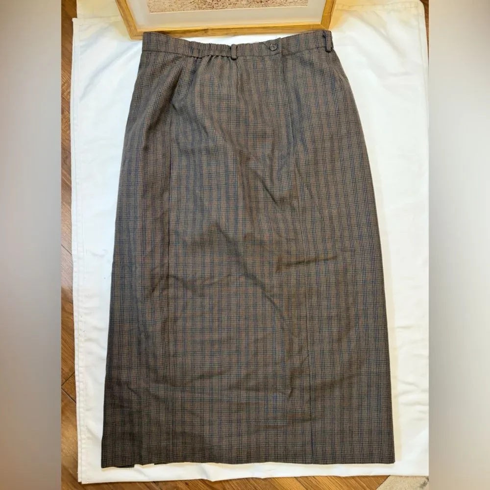 Counterparts size 12 brown plaid pencil skirt